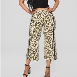 Fashion nova pants